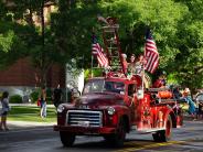 4th Parade with Antique fire engine